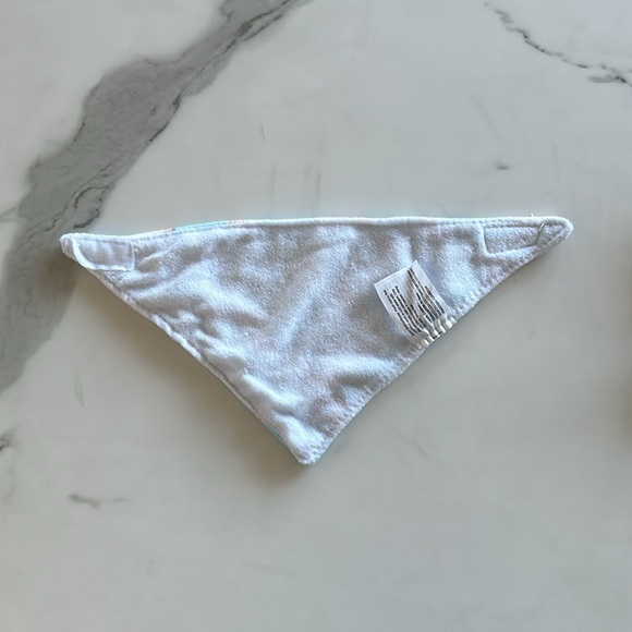 Set of 3 Bibs - Picture 4 of 12